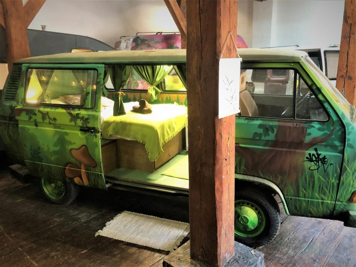 Urban Van Glamping Рига Экстерьер фото