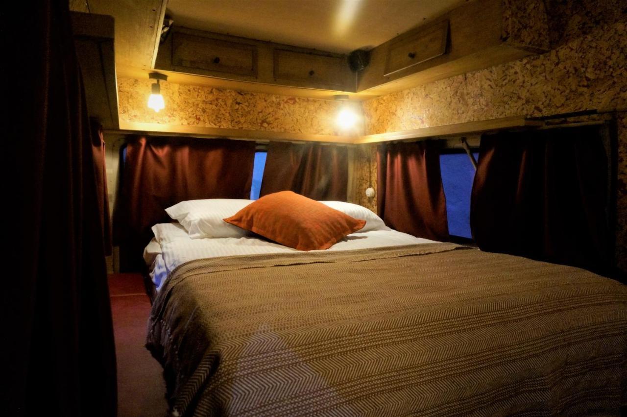 Urban Van Glamping Рига Экстерьер фото