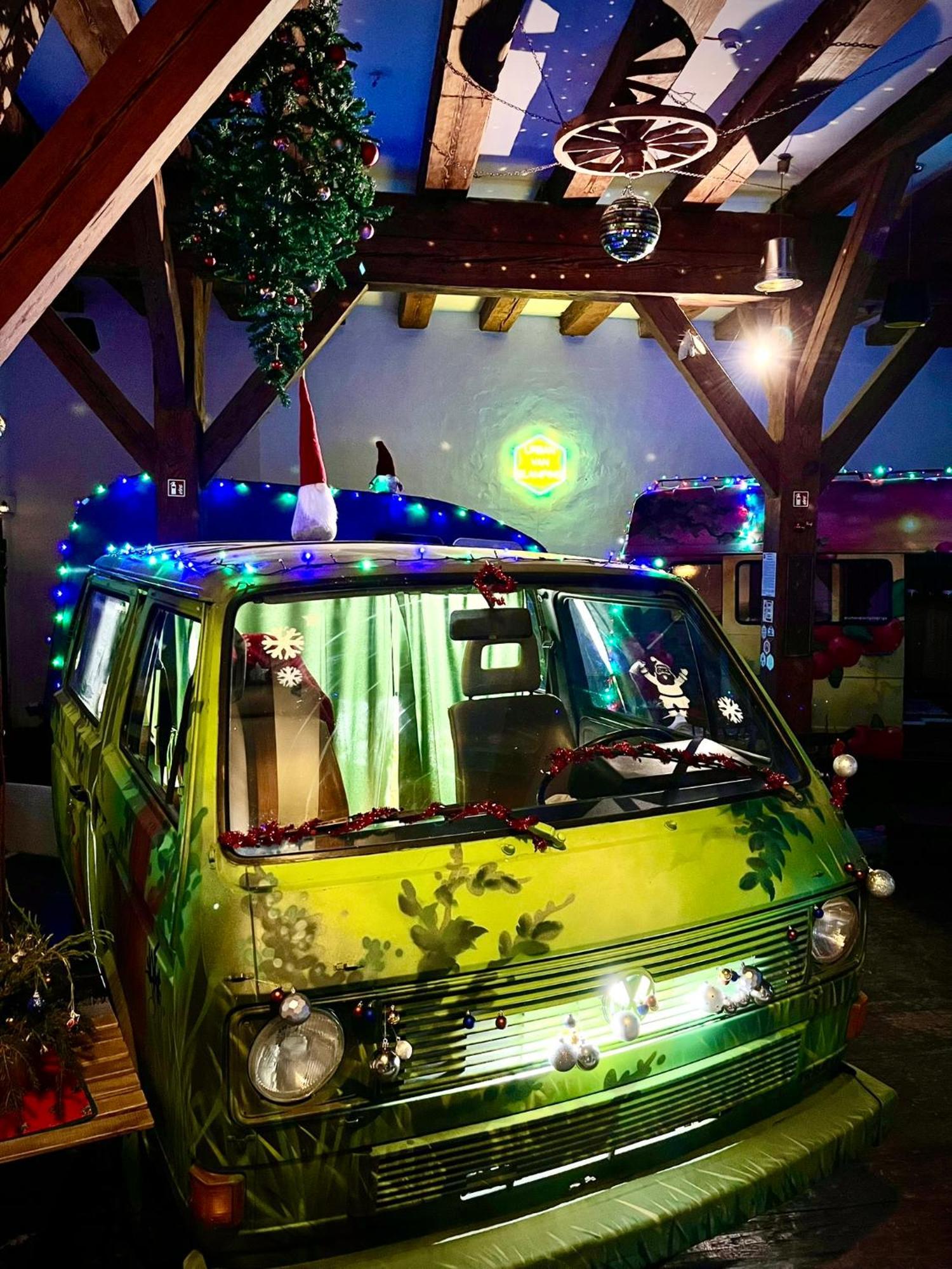 Urban Van Glamping Рига Экстерьер фото