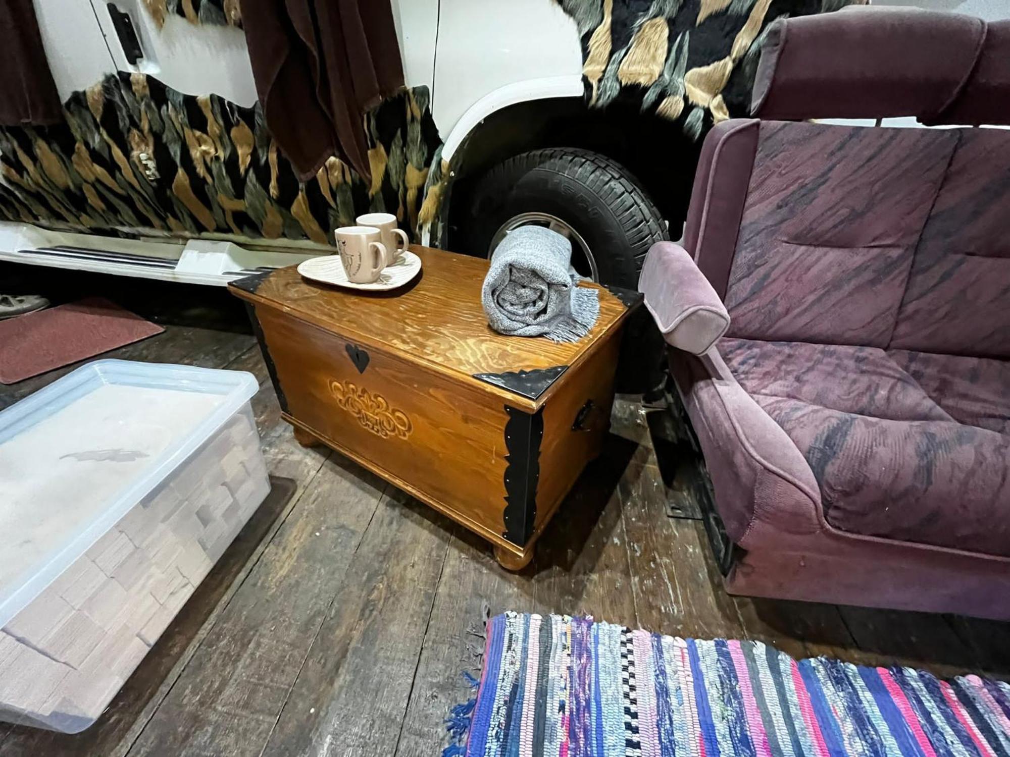 Urban Van Glamping Рига Экстерьер фото