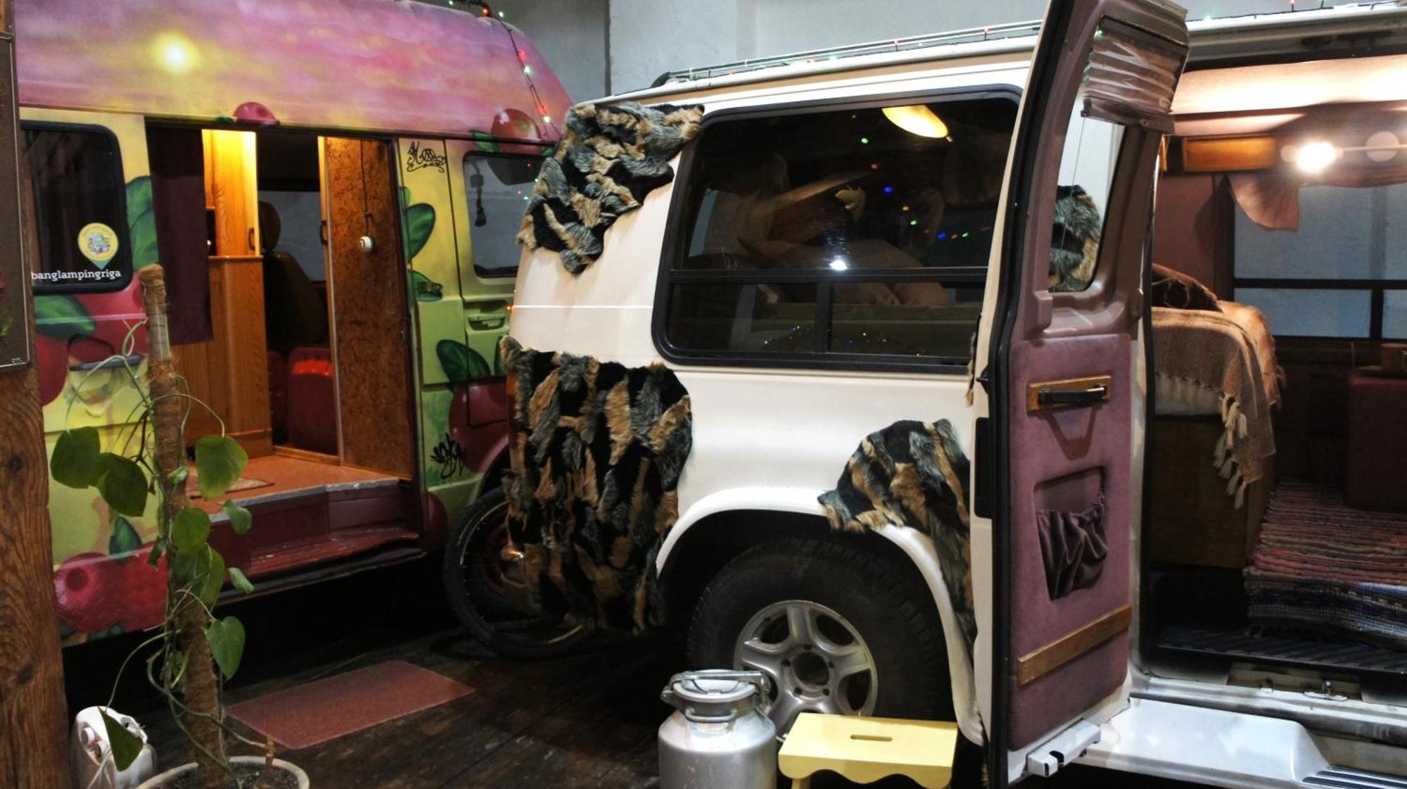 Urban Van Glamping Рига Экстерьер фото